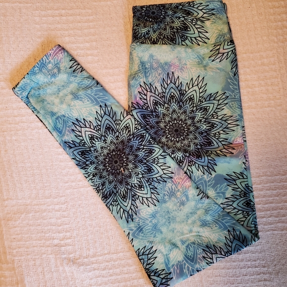 LuLaRoe Pants - LuLaRoe Leggings OS